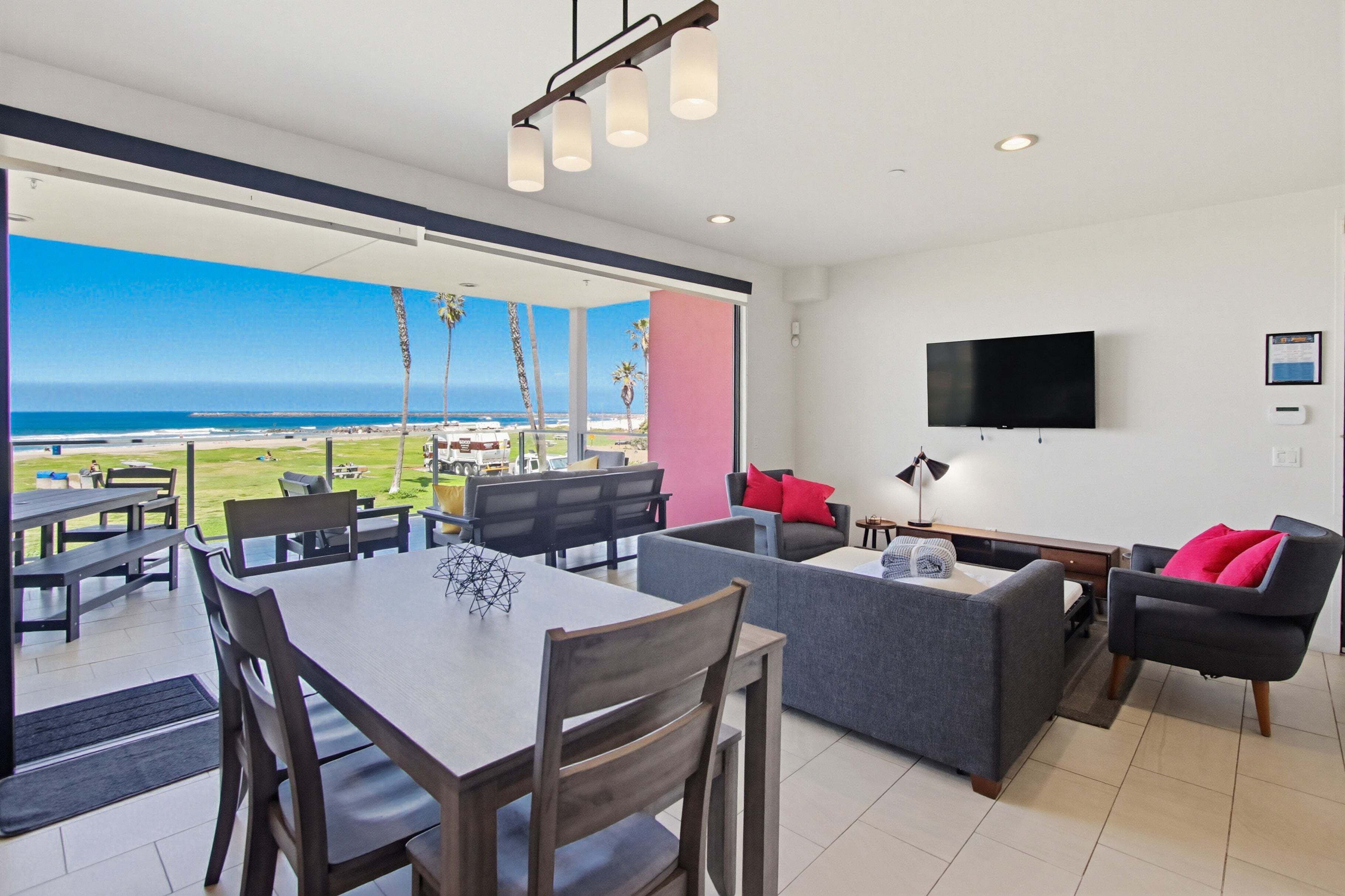 Condo, Multiple Beds, Balcony, Ocean View | Interior