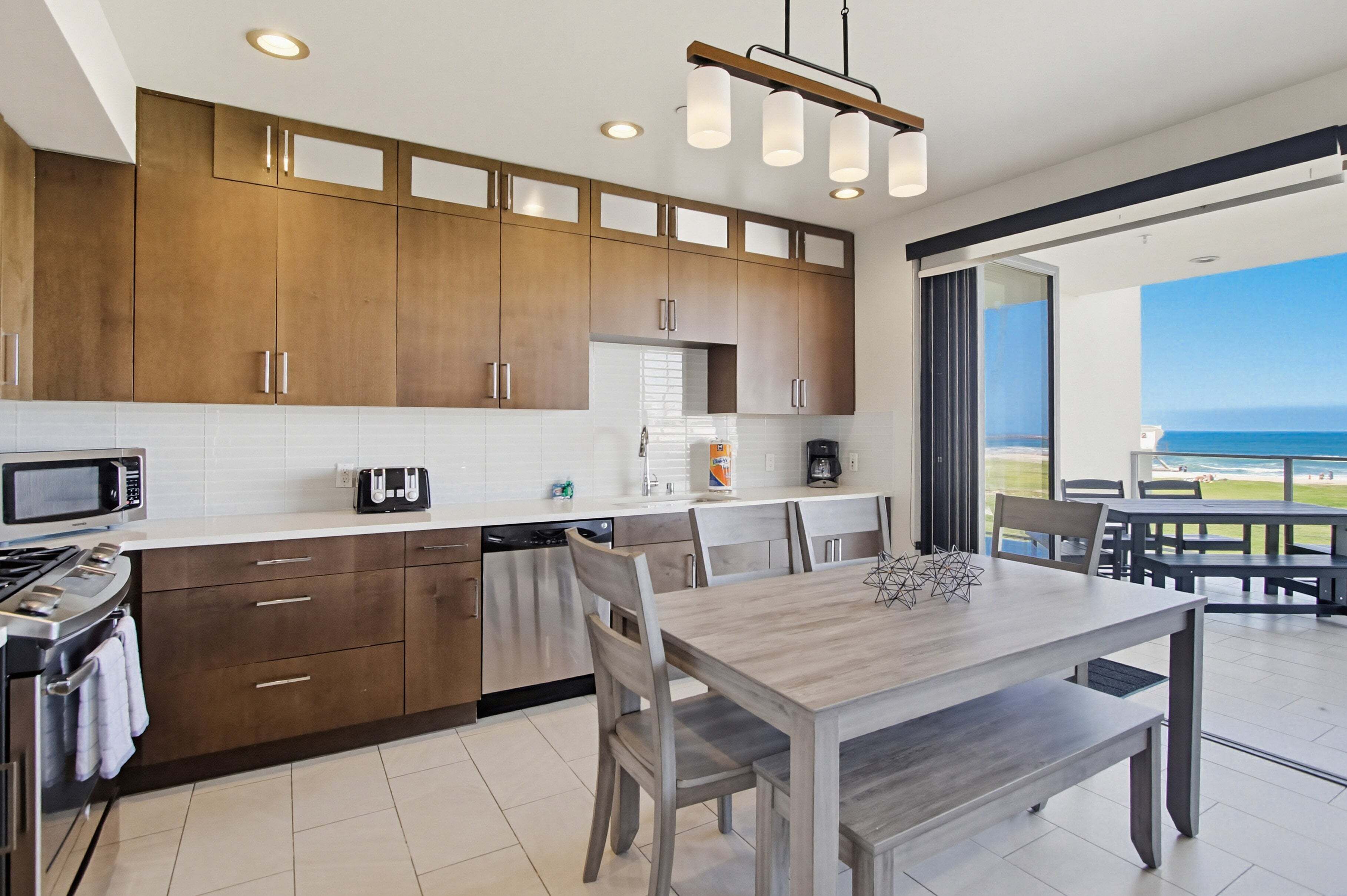 Condo, Multiple Beds, Balcony, Ocean View | Private kitchen | Coffee/tea maker