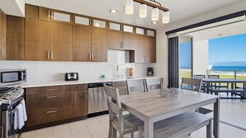 Condo, Multiple Beds, Balcony, Ocean View | Private kitchen | Coffee/tea maker