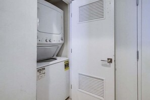 Ferienhaus, Mehrere Betten, Balkon, Strandblick | Wäschereiservice