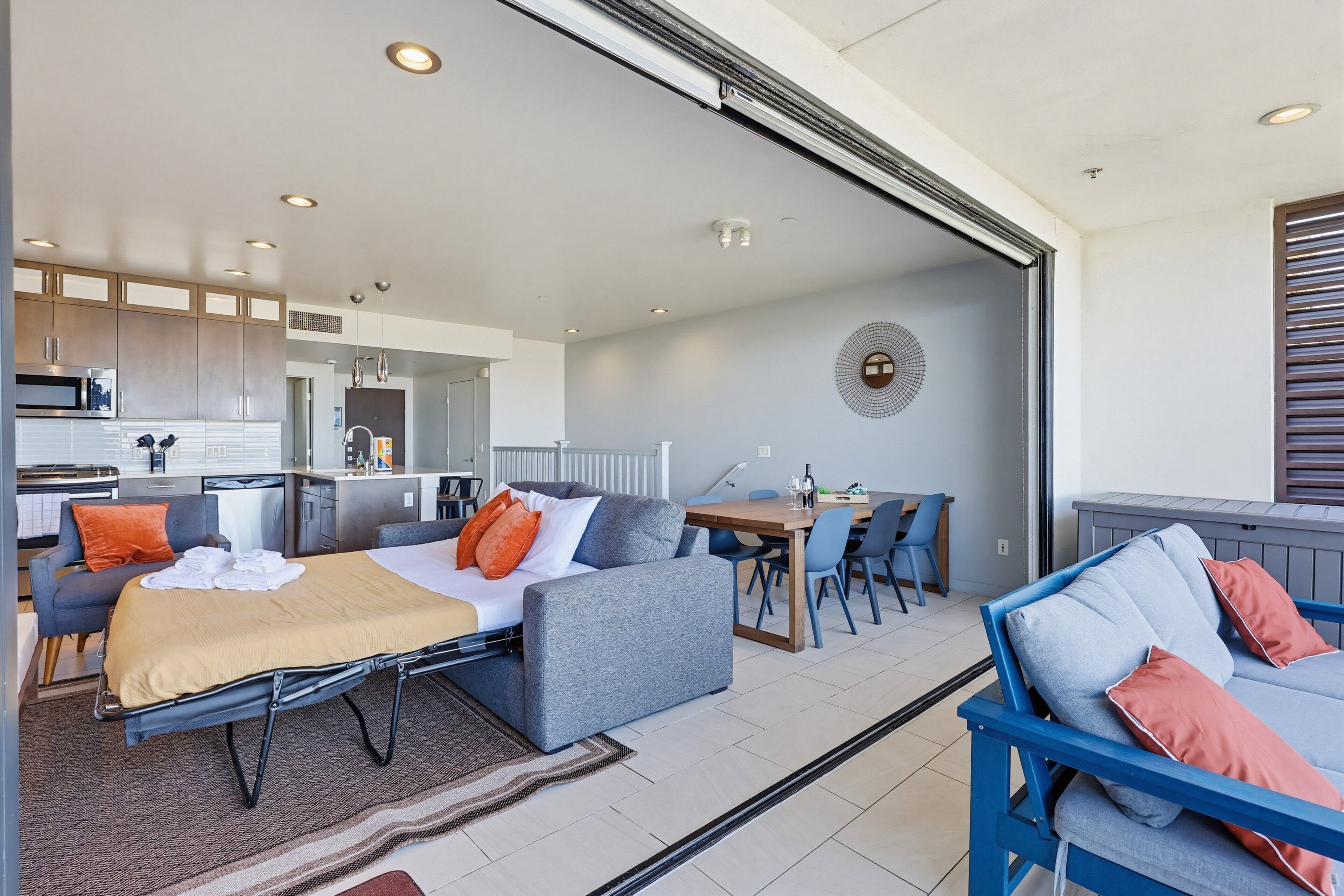 Condo, Multiple Beds, Balcony, Ocean View | Interior