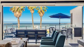 Condo, Multiple Beds, Balcony, Beach View | Property grounds