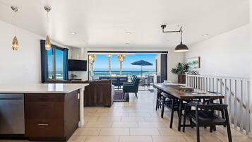 Condo, Multiple Beds, Balcony, Beach View | Dining