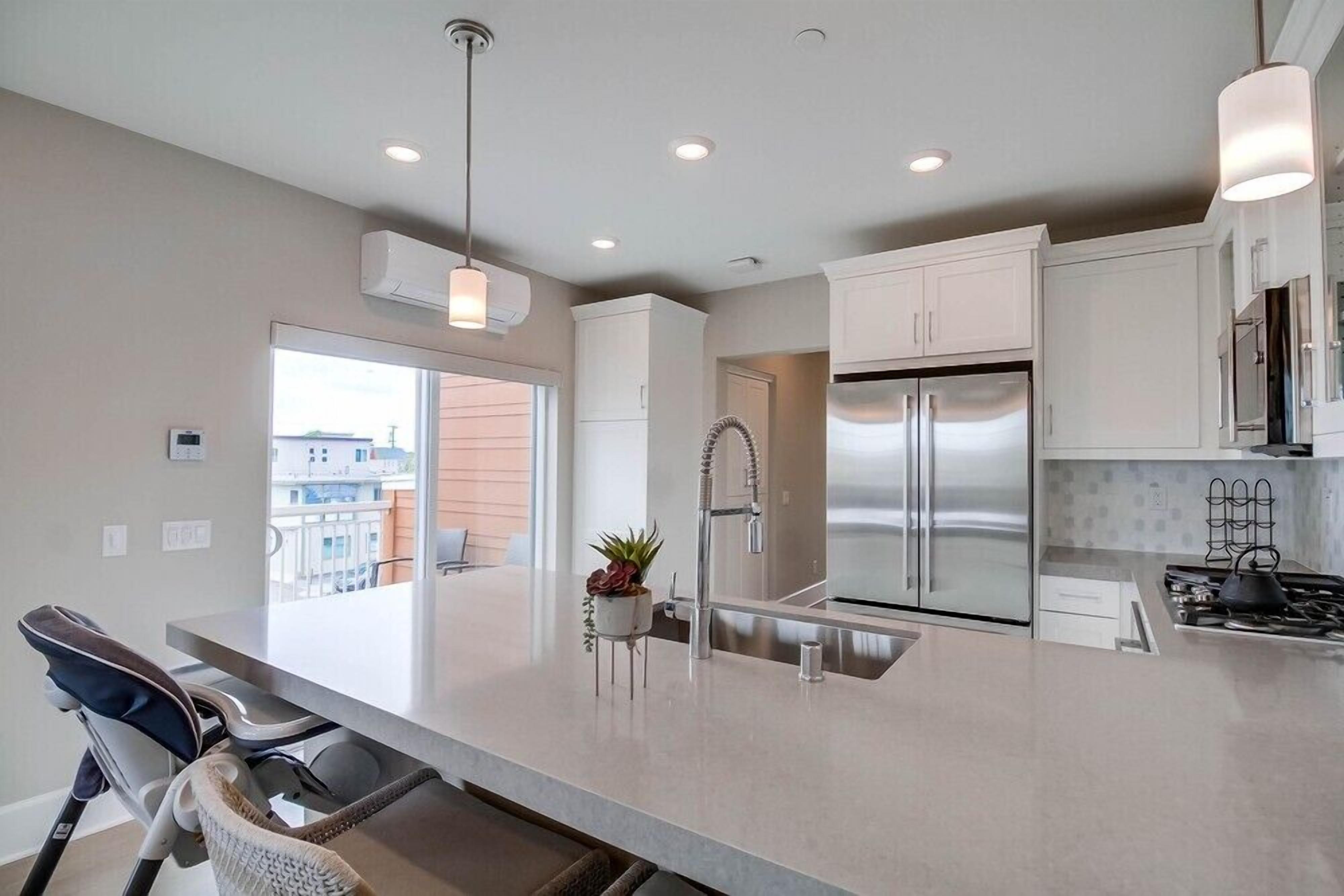 Condo, Multiple Beds, Patio, Partial Ocean View | Private kitchen