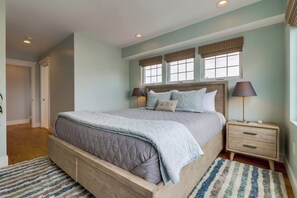 Huis, Meerdere bedden, terras, uitzicht op zee | 2 slaapkamers, individueel gedecoreerd, individueel gemeubileerd