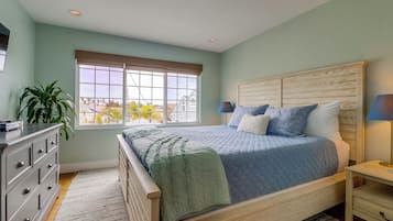 House, Multiple Beds, Patio, Ocean View | 2 bedrooms, individually decorated, individually furnished, bed sheets