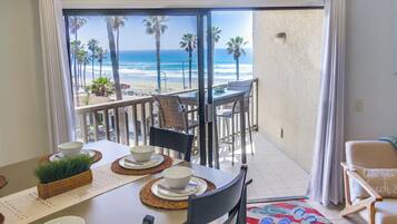 Condo, Multiple Beds, Hot Tub, Ocean View | 2 bedrooms, individually decorated, individually furnished, bed sheets
