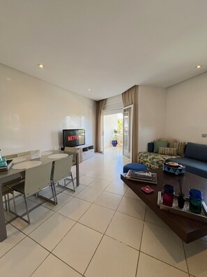 Interior - Appart Luxe 2 chambres ,Bahia Golf Beach ,Bouznika, Golf & Mer (Bouznika)