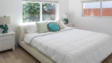 3 bedrooms, iron/ironing board, free WiFi, bed sheets