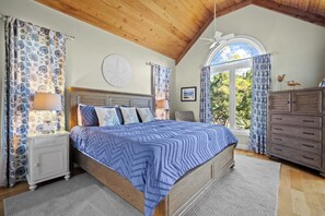 3 habitaciones, tabla de planchar con plancha, internet y ropa de cama 