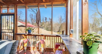 Atchafalaya River Cabin Sleeps 7