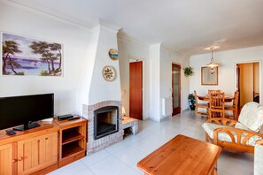 Living room - Apartment in Roses Near Sand Beach (Roses)