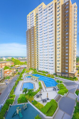 Central CDO Studio – Shop, Dine, Explore!