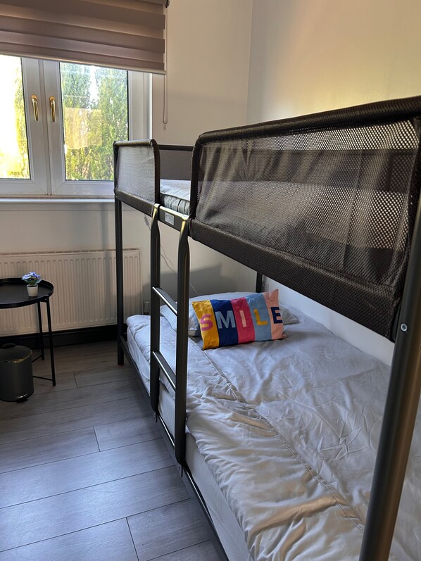 Apartament | 2 dormitoris, wifi gratuïta i roba de llit