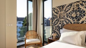 3 habitaciones, tabla de planchar con plancha y wifi gratis 