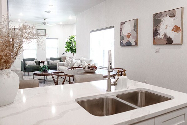 Interior - Luxury Condo at AT&T/Cowboy Stadium & Six Flags Texas & Globelife Stadium (Arlington)