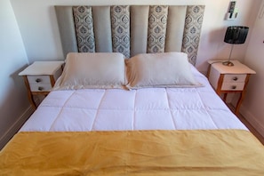 Deluxe Double or Twin Room, City View | In-room safe, free WiFi