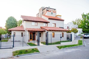 Overnatningsstedets facade