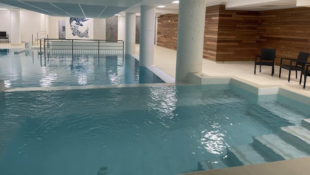Piscine couverte, piscine chauffée