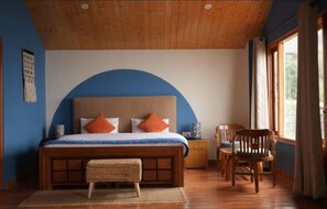 Family Double Room, Balcony, Valley View | Laptop workspace, iron/ironing board, free WiFi
