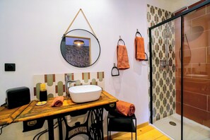 Unclassified image, 3 of 61, button - Guest rooms : La Cavalière - LA SOURCE DE NOS RACINES - CORPS DE FERME - AVESNOIS (Beaufort)