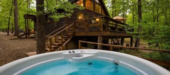 Elyssa's Escape Cabin is an elegant two-bedroom cabin that sleeps up to six people comfortably.