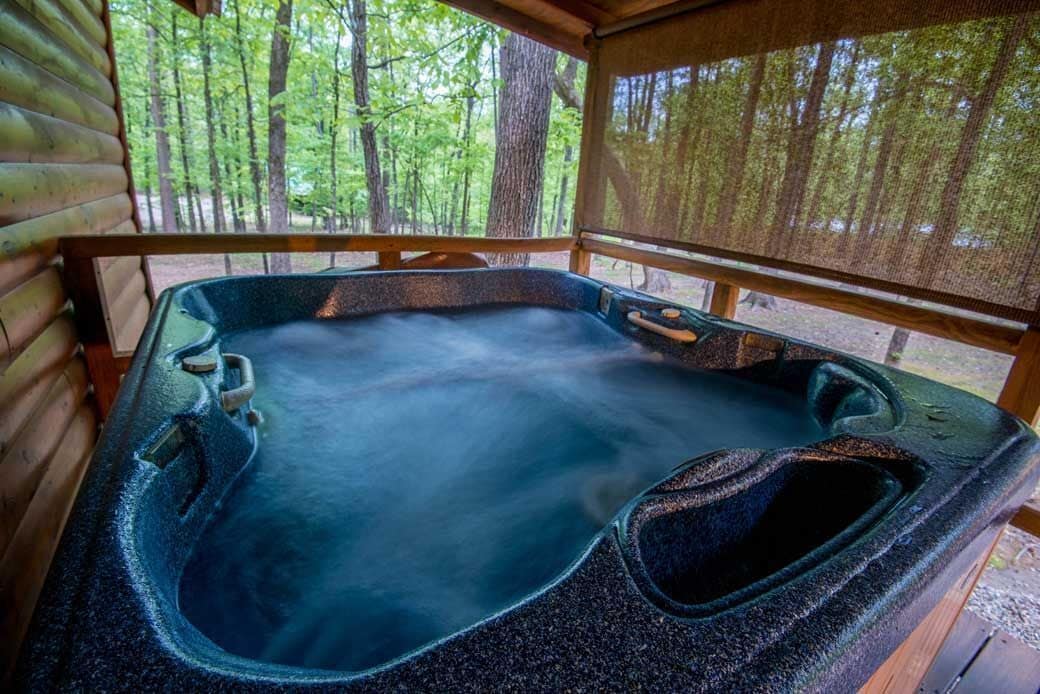 Bain à remous extérieur