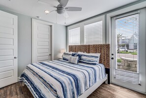 1 bedroom, iron/ironing board, internet, bed sheets - Adorable, Pet-Friendly Condo@Cinnamon Shore w/ Pools, On-Site Dining & More (Port Aransas)