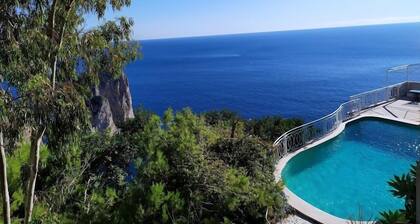 Villacore Capri