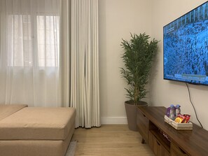Standard Suite | Living area - X-Residence by Dayf (Jeddah)