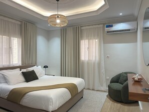 Suite Standard | Fer et planche Ă repasser, accĂšs au Wi-Fi (inclus)