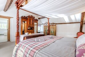 4 camere, ferro/asse da stiro, Wi-Fi gratuito, lenzuola