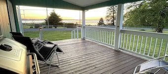 Rosie's Surf Shack: 3 BR, 2 BA house in beautiful Grays Harbor