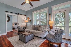 TV, table football, ping pong