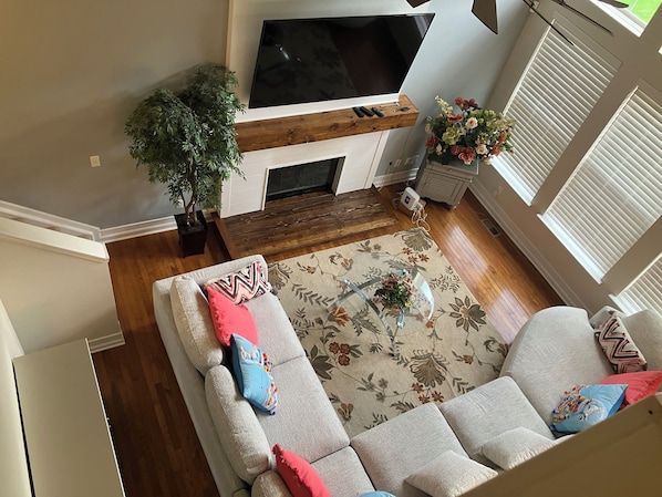 TV connectée, cheminée