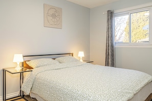 5 Schlafzimmer, Bügeleisen/Bügelbrett, WLAN, Bettwäsche
