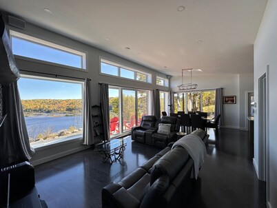 114 acres riverside property for you to enjoy peace and tranquility!!!