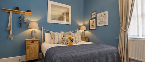 Deluxe | Hypo-allergenic bedding, free WiFi, bed sheets