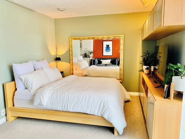 1 bedroom, iron/ironing board, WiFi, bed sheets