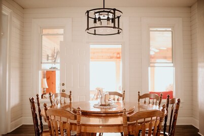 Beautiful private home just a short drive to 2 state parks. Easy access to I-74.