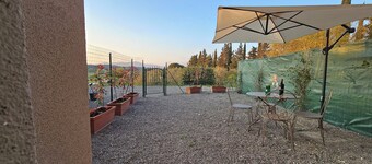 Two-room apartment in the countryside with private outdoor space "the Tinaio"