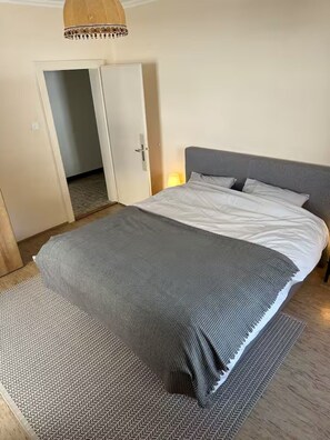 2 bedrooms, WiFi - Spacious apartment in Fionnay (Val de Bagnes)