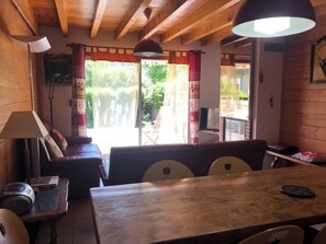 Interior - SAINT-LARY SOULAN / VIGNEC GITE 8 PERS 3 CH JARDINET CONFORT COMMODITÉS ST-LARY (Vignec)