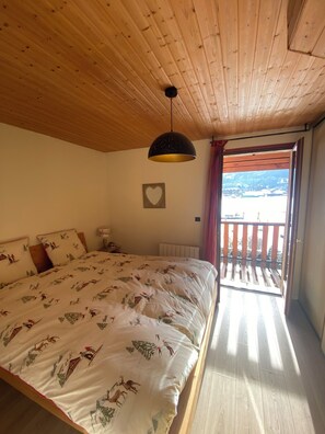 3 bedrooms, iron/ironing board - SAINT-LARY SOULAN / VIGNEC GITE 8 PERS 3 CH JARDINET CONFORT COMMODITÉS ST-LARY (Vignec)
