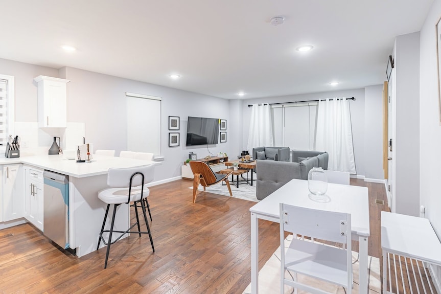Comfy Unit Loft 15 Min To Ewr - Jersey City, NJ