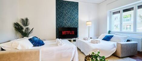 4 bedrooms, WiFi, bed sheets