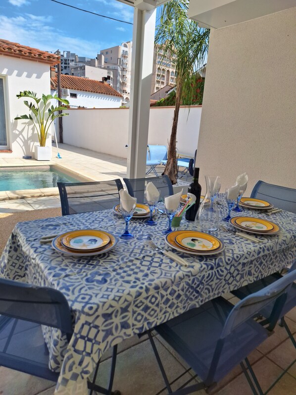 Restauration extérieure