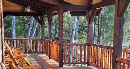 Cozy 4-bedroom cabin with a private lake. Pet Friendly...