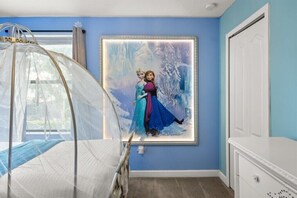 8 Schlafzimmer, Bügeleisen/Bügelbrett, WLAN, Bettwäsche