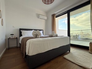 2 slaapkamers, een strijkplank/strijkijzer, wifi, beddengoed